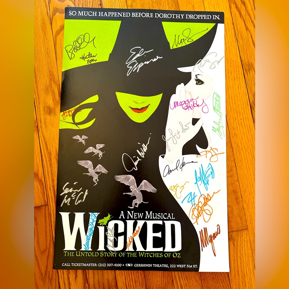 Wicked 2006 cast-signed poster from Gershwin Theatre